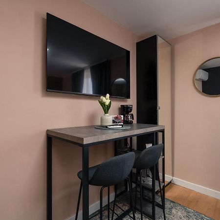 Sapphire Studio Apartment With Free Private Parking Ragusa Esterno foto