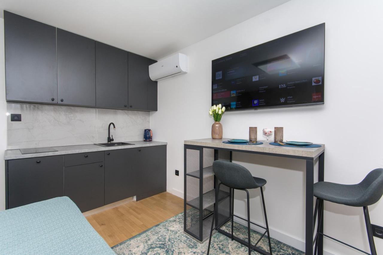 Sapphire Studio Apartment With Free Private Parking Ragusa Esterno foto