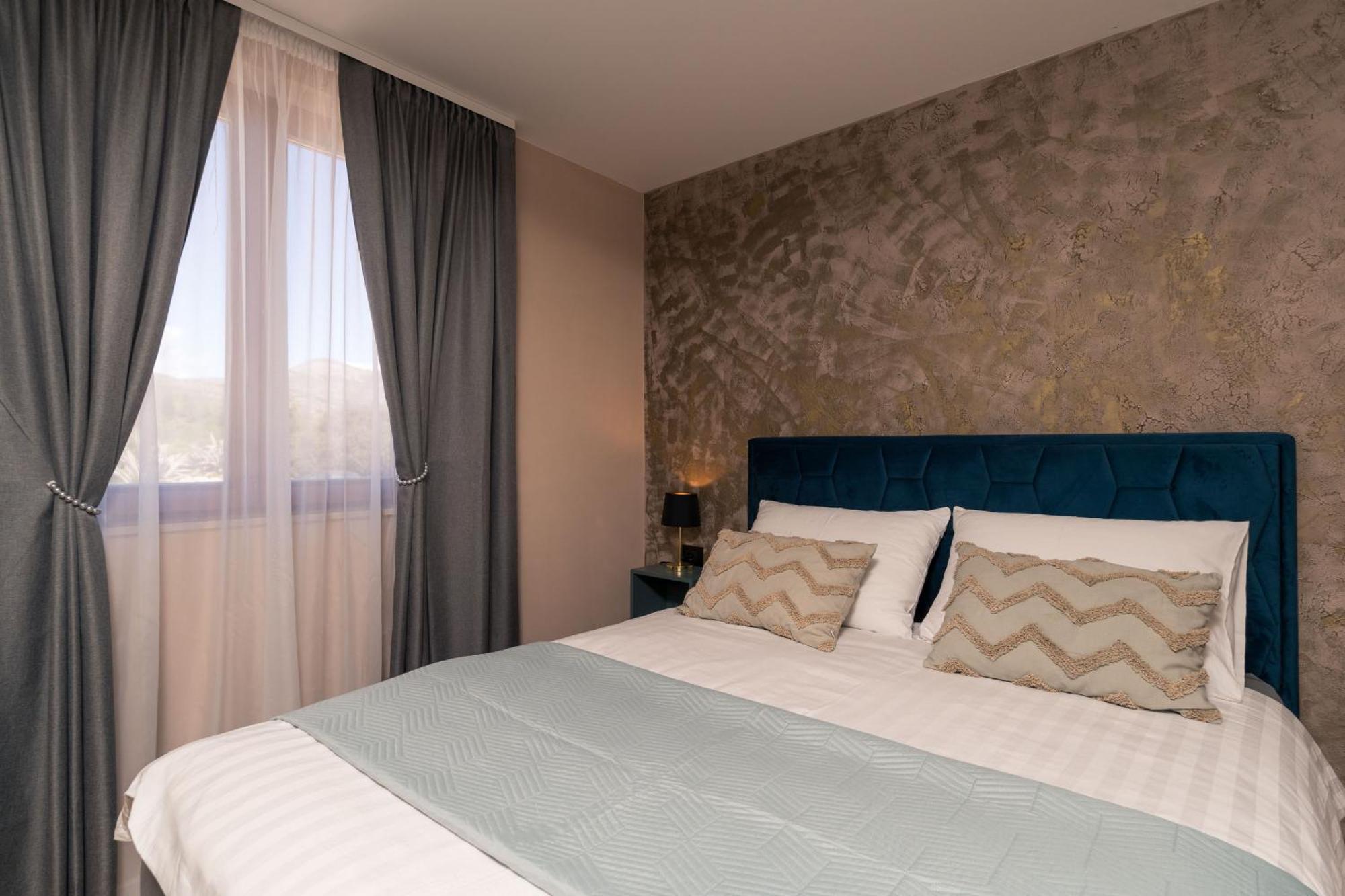 Sapphire Studio Apartment With Free Private Parking Ragusa Esterno foto