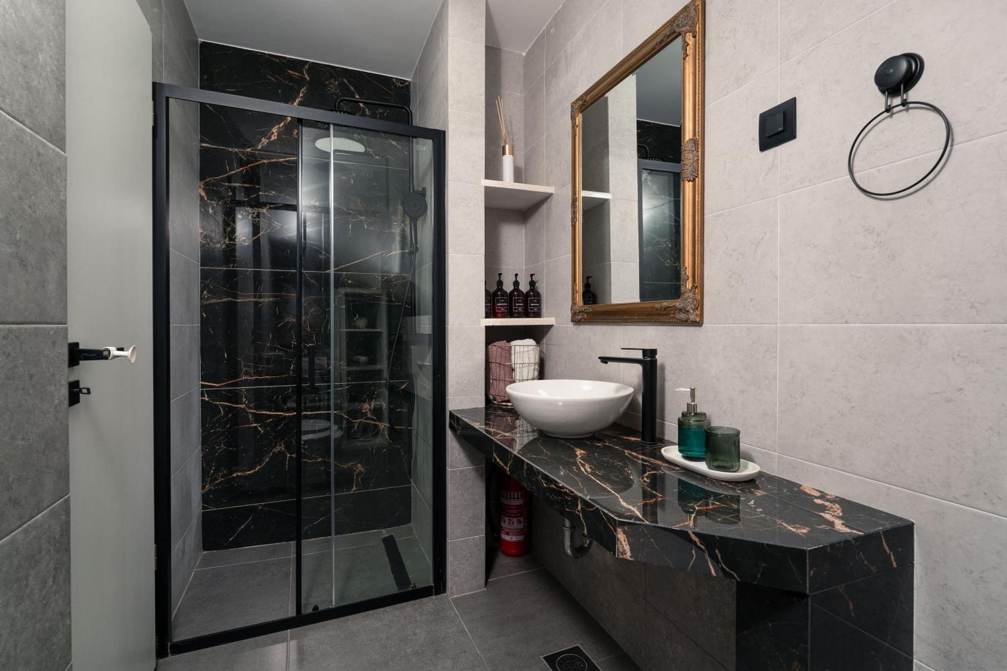 Sapphire Studio Apartment With Free Private Parking Ragusa Esterno foto